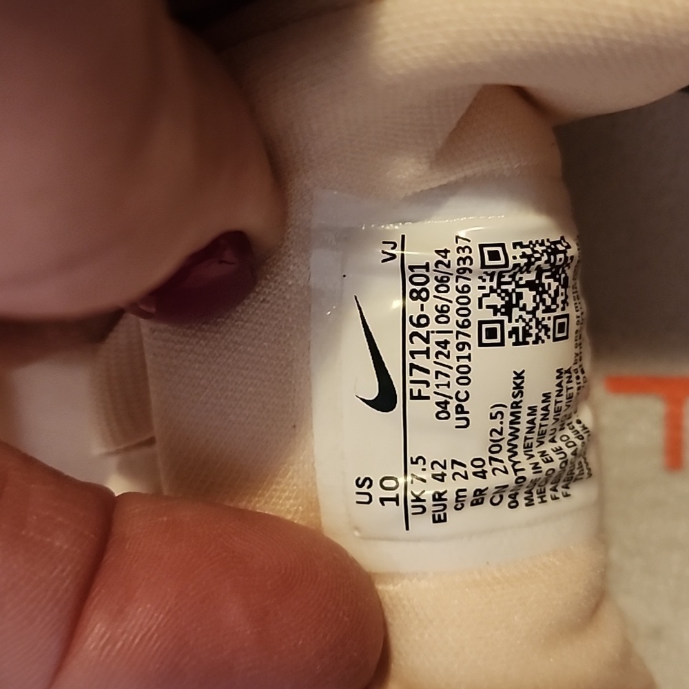 Nike Metcon Light Pink and Cream Trainers - Picture 7 of 7